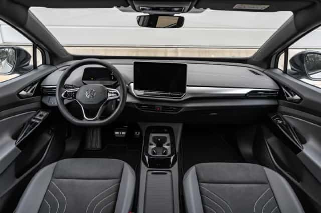 Volkswagen ID.4 (2026) thumbnail 5