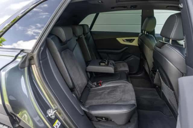 Audi Q8 (2021) thumbnail 20