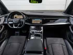 Audi Q8 (2021) thumbnail 5