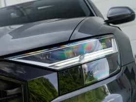 Audi Q8 (2021) thumbnail 10