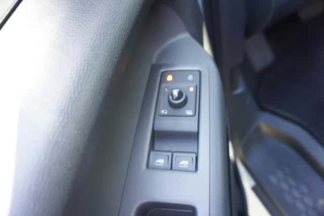 Volkswagen ID. Buzz (2025) thumbnail 33