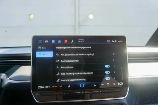 Volkswagen ID. Buzz (2025) thumbnail 52