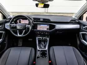 Audi Q3 (2021) thumbnail 5