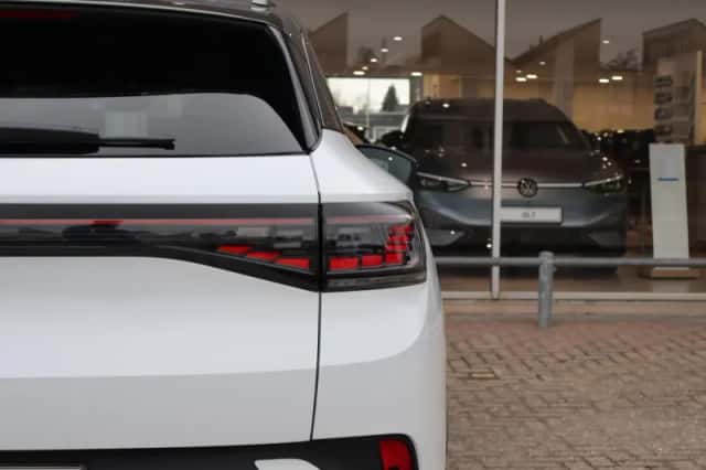 Volkswagen ID.4 (2026) thumbnail 11