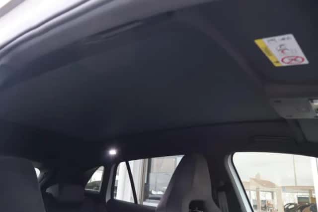 Volkswagen ID.4 (2026) thumbnail 16