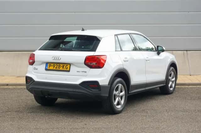 Audi Q2 (2022) thumbnail 2
