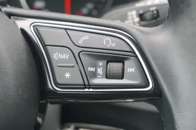 Audi Q2 (2022) thumbnail 23