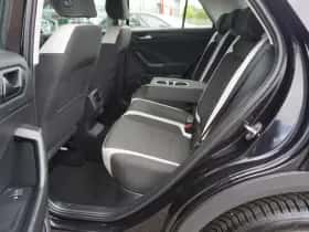 Volkswagen T-Roc (2021) thumbnail 20