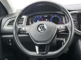 Volkswagen T-Roc (2021) thumbnail 23