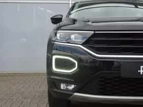 Volkswagen T-Roc (2021) thumbnail 10