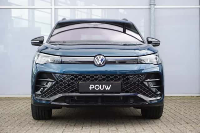 Volkswagen Tiguan (2025) thumbnail 12