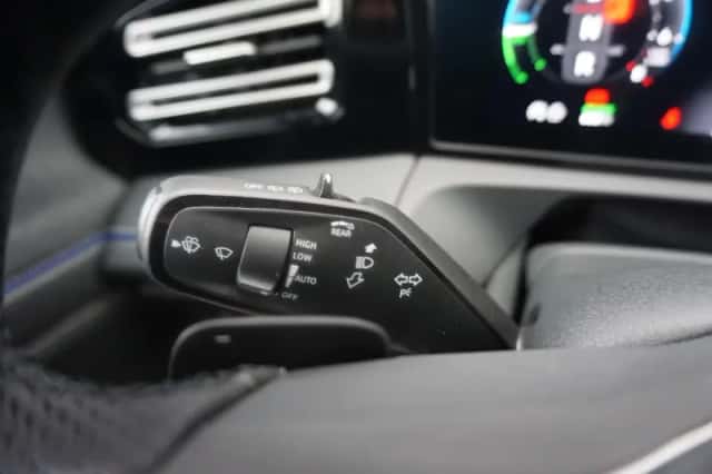 Volkswagen Tiguan (2025) thumbnail 16
