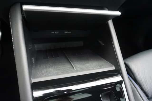 Volkswagen Tiguan (2025) thumbnail 24