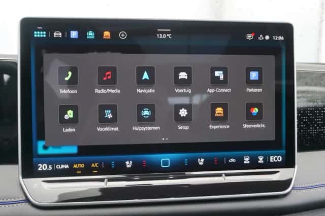 Volkswagen Tiguan (2025) thumbnail 25