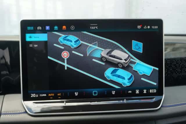 Volkswagen Tiguan (2025) thumbnail 29