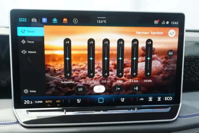 Volkswagen Tiguan (2025) thumbnail 63