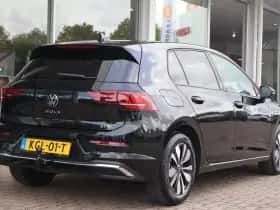 Volkswagen Golf (2025) thumbnail 2