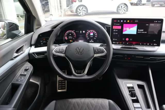 Volkswagen Golf (2025) thumbnail 20