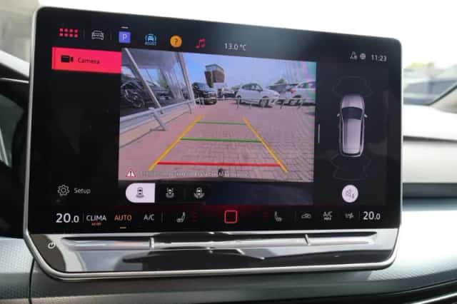 Volkswagen Golf (2025) thumbnail 25