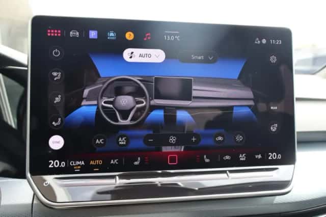 Volkswagen Golf (2025) thumbnail 33