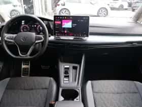 Volkswagen Golf (2025) thumbnail 5