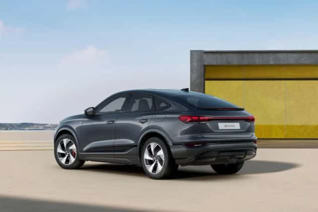 Audi Q6 (2026) thumbnail 2