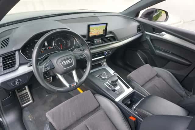 Audi Q5 (2018) thumbnail 32