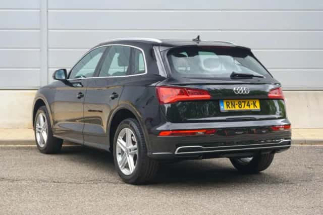 Audi Q5 (2018) thumbnail 10