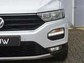 Volkswagen T-Roc (2018) thumbnail 9