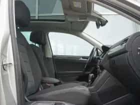 Volkswagen Tiguan (2017) thumbnail 13