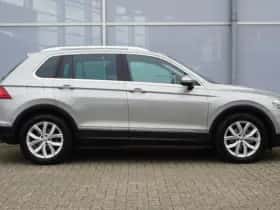 Volkswagen Tiguan (2017) thumbnail 3