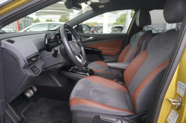 Volkswagen ID.4 (2020) thumbnail 4