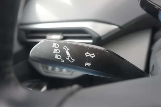 Volkswagen ID.4 (2020) thumbnail 37
