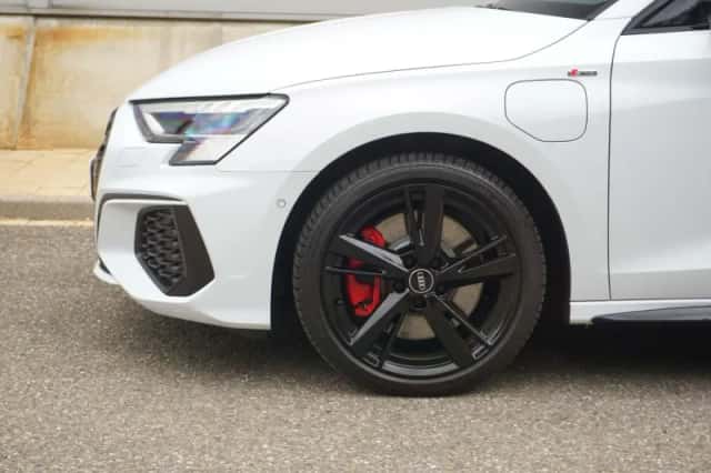 Audi A3 (2023) thumbnail 13