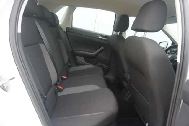 Volkswagen Polo (2022) thumbnail 17