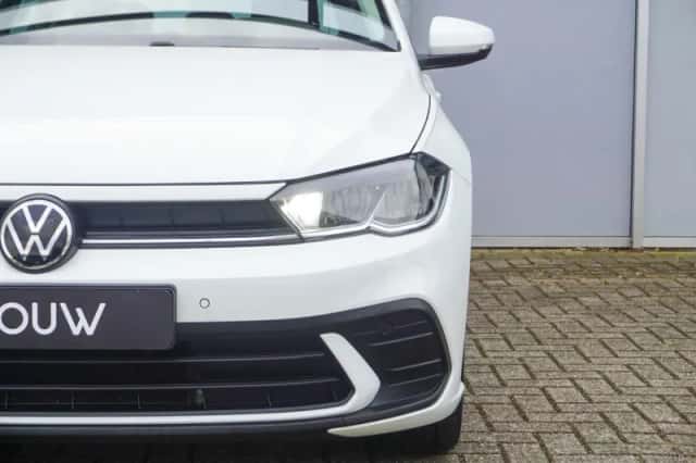 Volkswagen Polo (2022) thumbnail 9