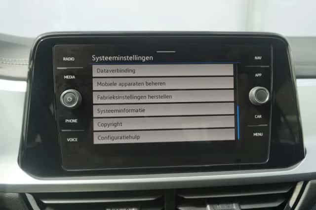 Volkswagen T-Roc (2022) thumbnail 69