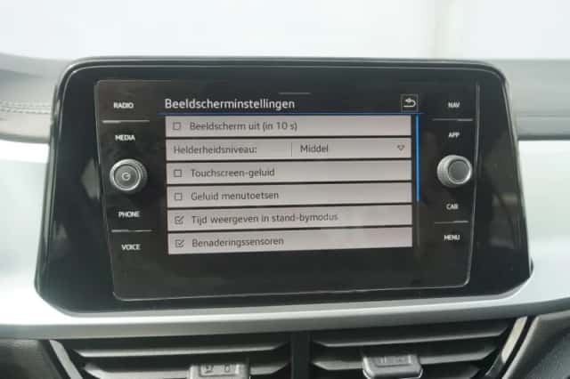 Volkswagen T-Roc (2022) thumbnail 70