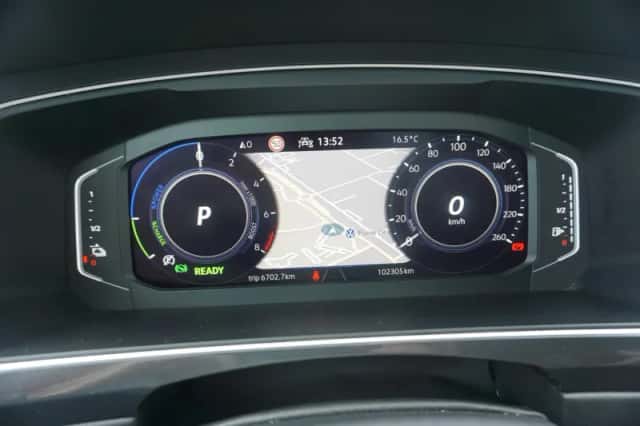 Volkswagen Tiguan (2022) thumbnail 23