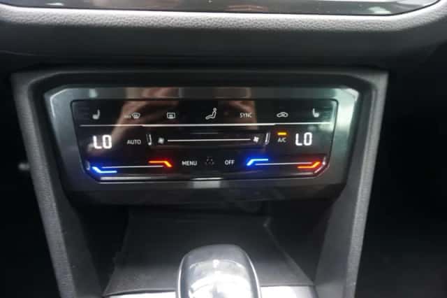 Volkswagen Tiguan (2022) thumbnail 29