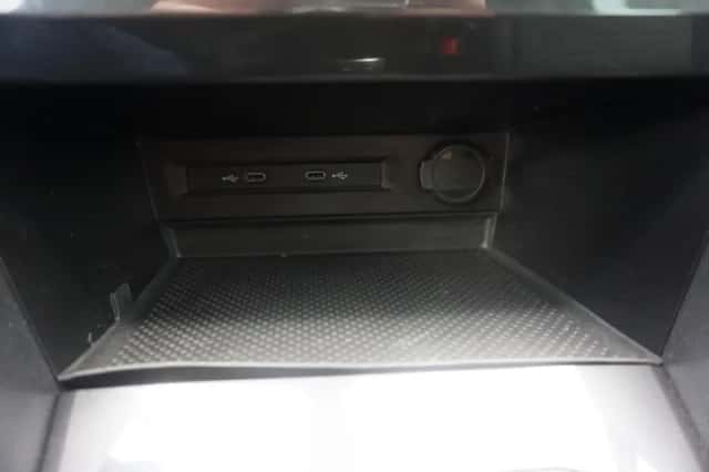 Volkswagen Tiguan (2022) thumbnail 31