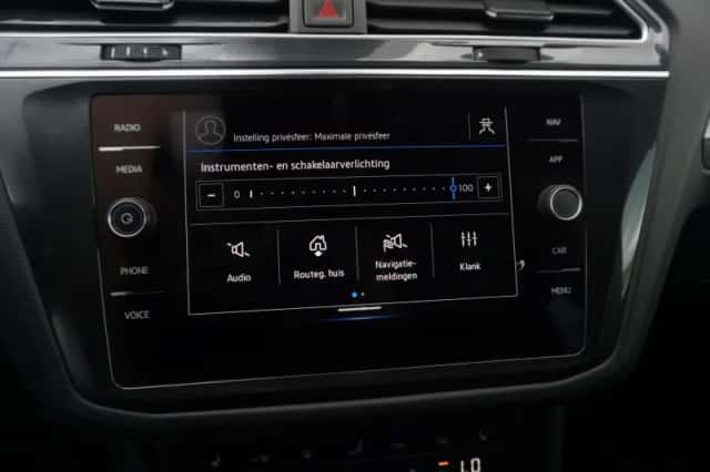 Volkswagen Tiguan (2022) thumbnail 46