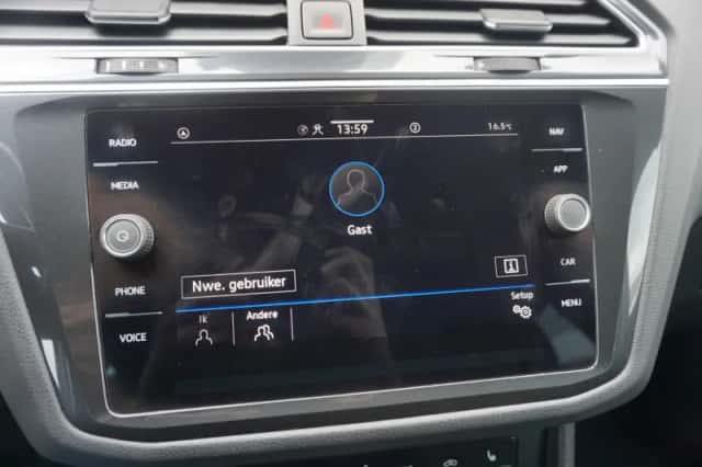 Volkswagen Tiguan (2022) thumbnail 56
