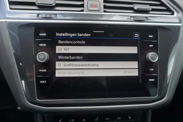 Volkswagen Tiguan (2022) thumbnail 69
