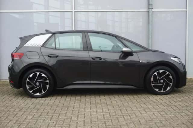 Volkswagen ID.3 (2020) thumbnail 3