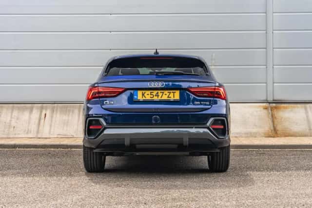 Audi Q3 (2021) thumbnail 11