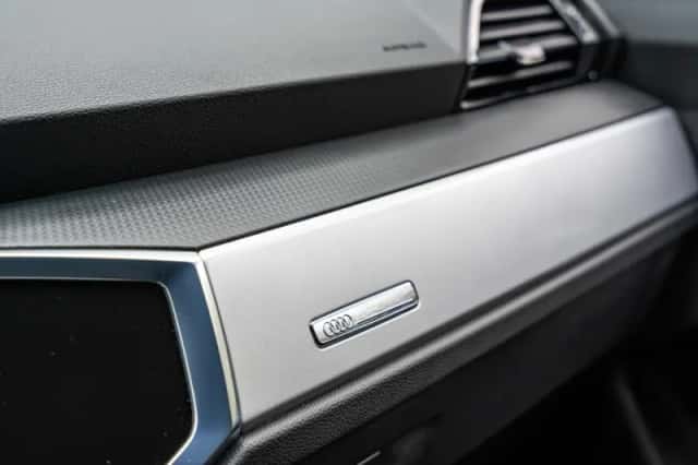 Audi Q3 (2021) thumbnail 31