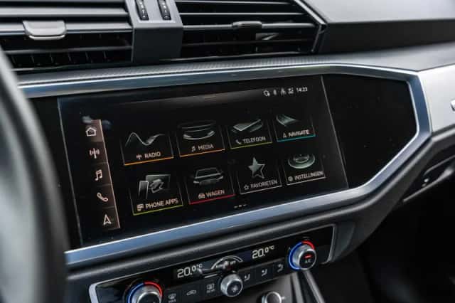 Audi Q3 (2021) thumbnail 36