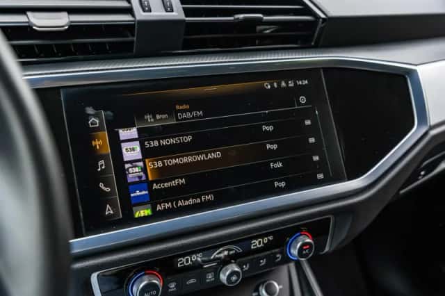 Audi Q3 (2021) thumbnail 37
