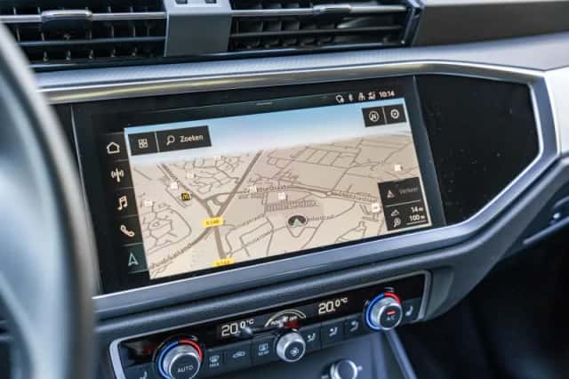 Audi Q3 (2022) thumbnail 28